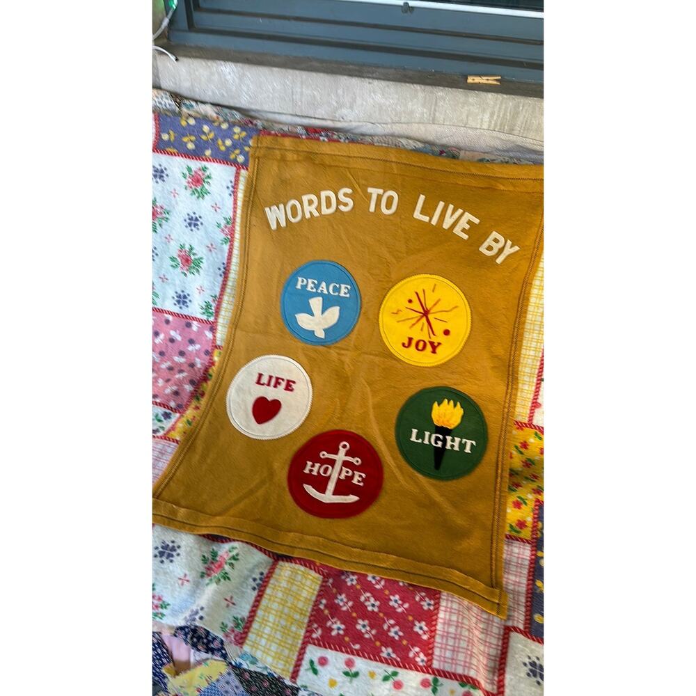 vintage 70s felt Girl Scout banner flaw